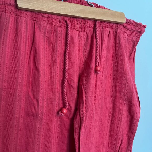 Billabong. Beach Cover Up Pants. Light Red. Tie Front. Size Medium. Womens. - Picture 2 of 10